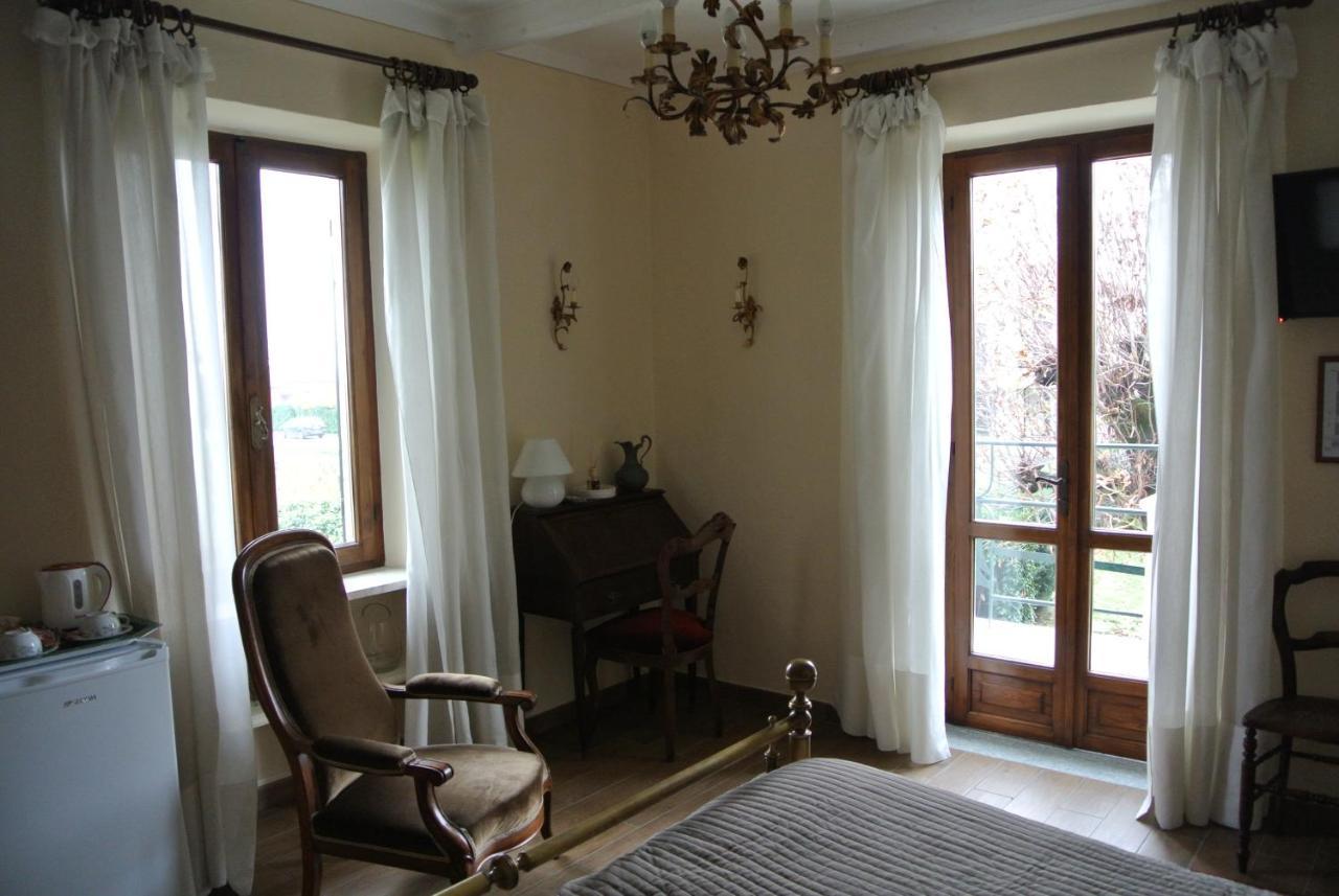 Villa Le Rose Cavour Esterno foto