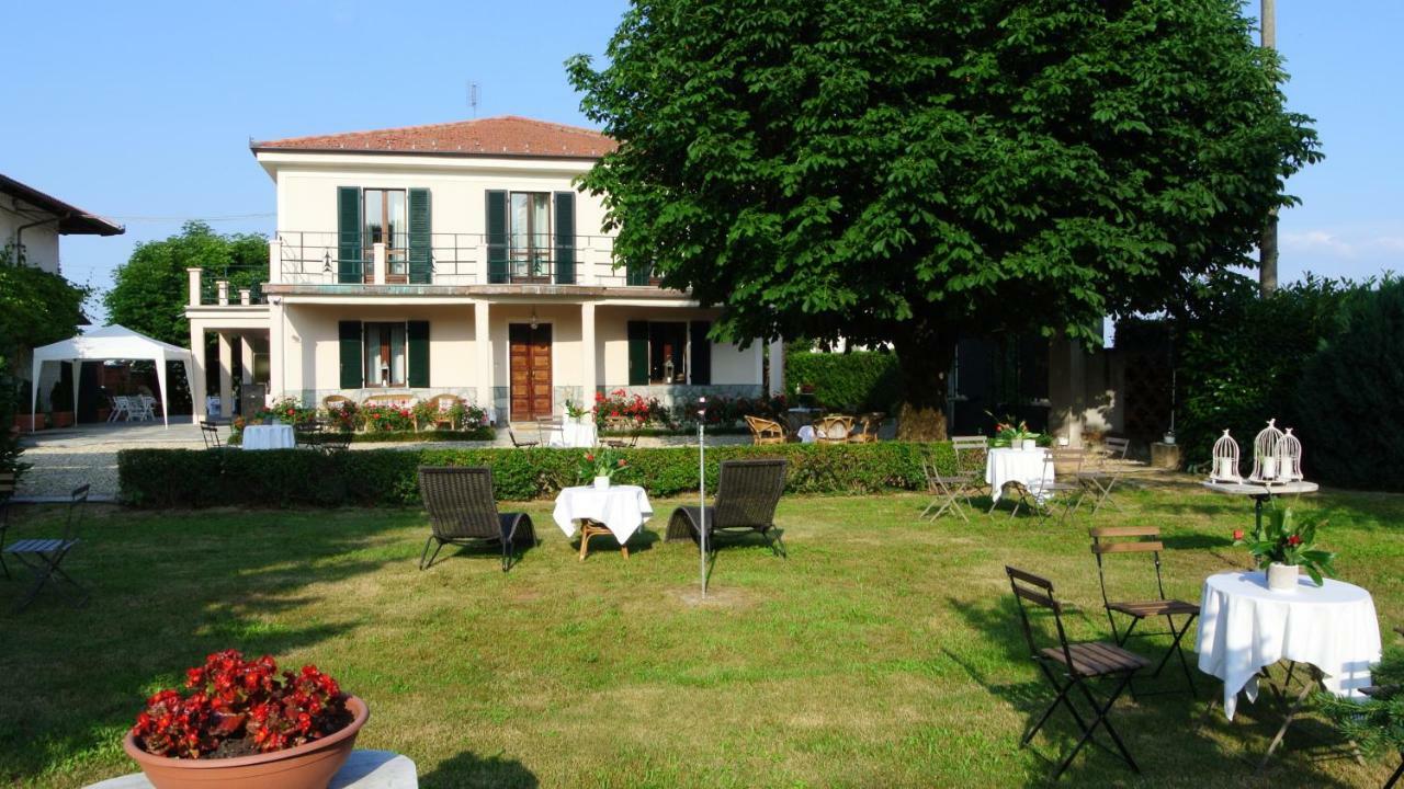 Villa Le Rose Cavour Esterno foto